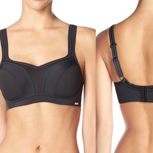 Chantelle High Impact Sports Bra — NWOT